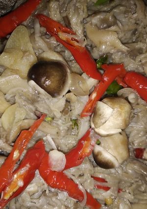 Foto resep Tumis pedas jamur sawit