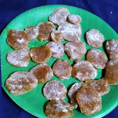 A picture of Ginger Honey Candy.