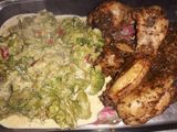 Pollo al limón y Brócoli a la crema y queso