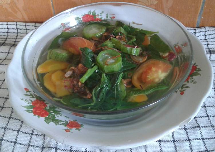Resep: EnakSayur bening bayam