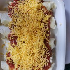 A picture of Baked Fiesta Enchiladas.