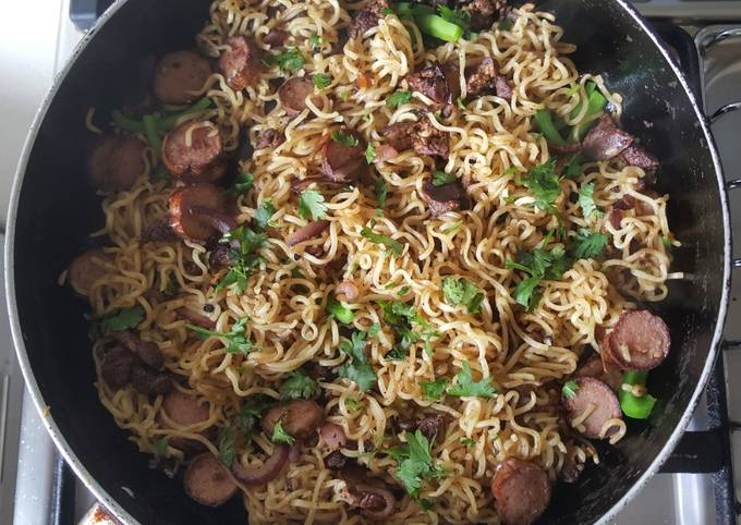 Recipe of Super Quick Homemade Chicken Liver &amp; Sausage Noodles