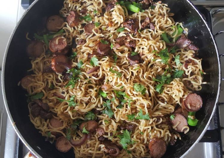 Simple Way to Make Award-winning Chicken Liver &amp; Sausage Noodles