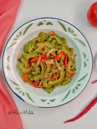 Langkah Gampang Membikin Resep 201. Tumis Pare Ikan Teri yang Bisa Manjain Lidah Anti Ribet, Sempurna