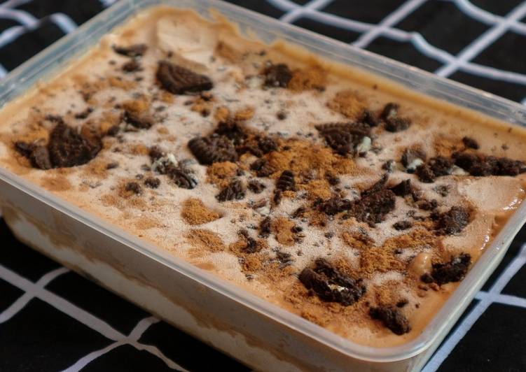 007.Es Krim Milo Toping Oreo