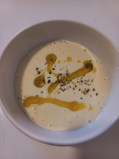 Una foto de Salsa de yogur y ajo🧄