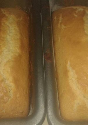 Una foto de Budín de nuez y de limón