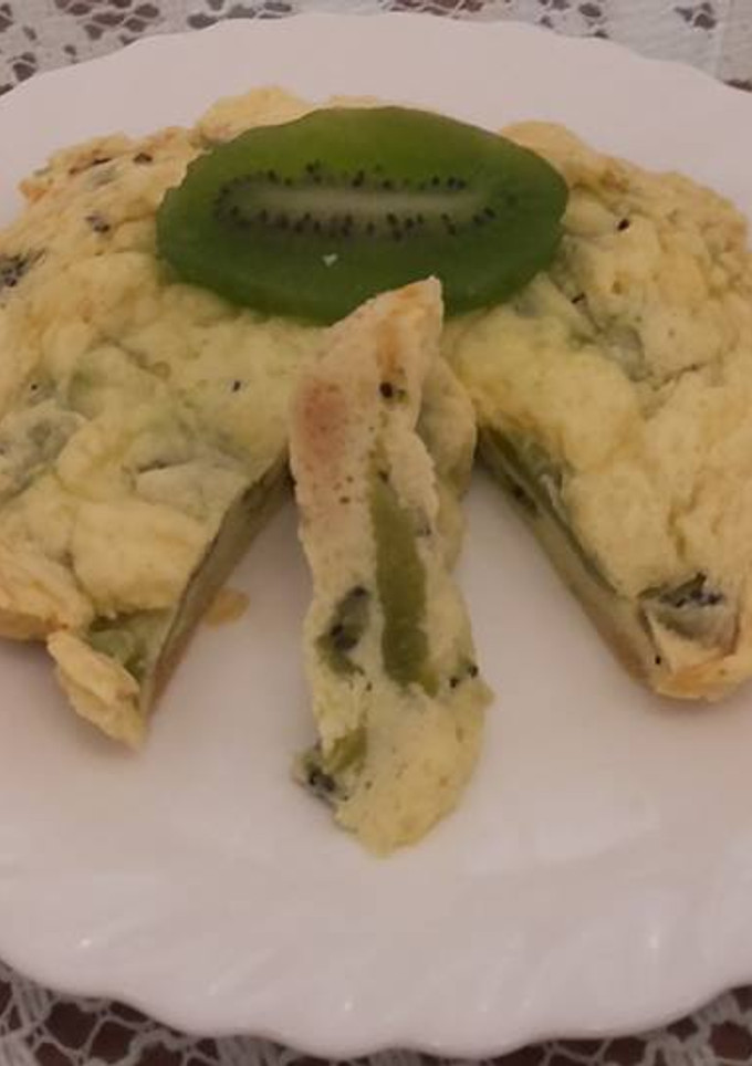 Una foto de Tortilla dulce de kiwi