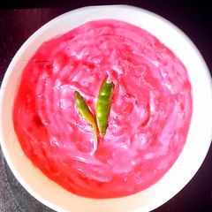 A picture of Beetroot curd raita.