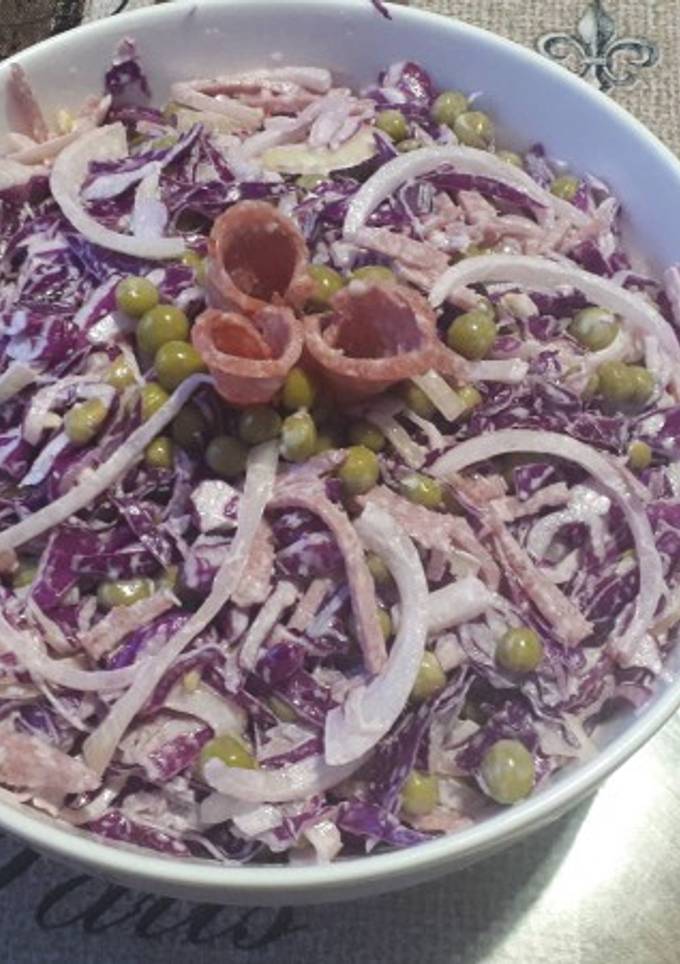 Салат з синьої капусти