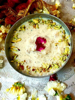 शक्करकंद की खीर(shakkerkand ki kheer recipe in hindi) रेसिपी मुख्य फोटो