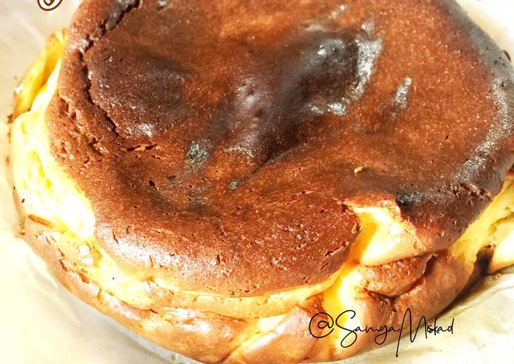 Burnt Cheese Cake - Basque style
