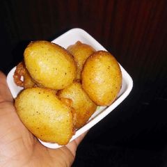 A picture of Cinnamon puff puff.