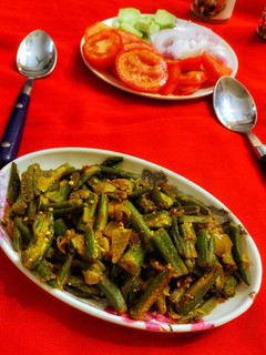 मसाला भिंडी (masala bhindi recipe in Hindi) रेसिपी मुख्य फोटो