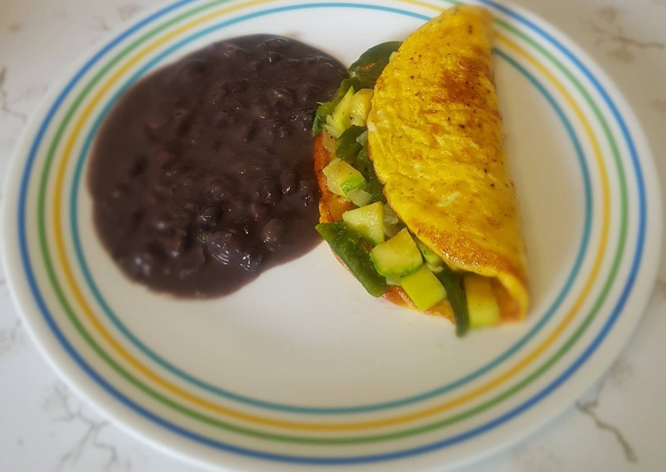 Omelette de calabacitas y rajas