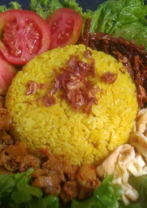 Foto resep Nasi Kuning Magicom