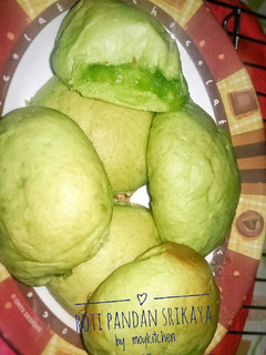 Foto resep Roti Pandan Srikaya
