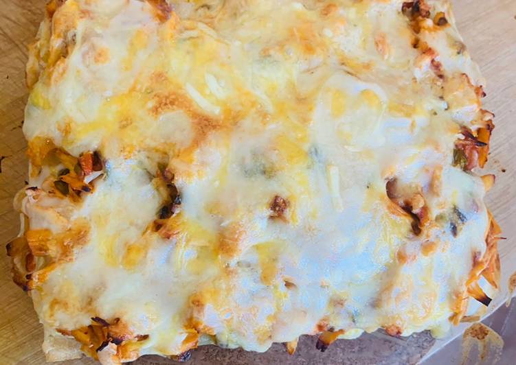 Lasaña de verduras y pollo desmechado