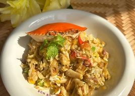 Cơm Chiên Cua