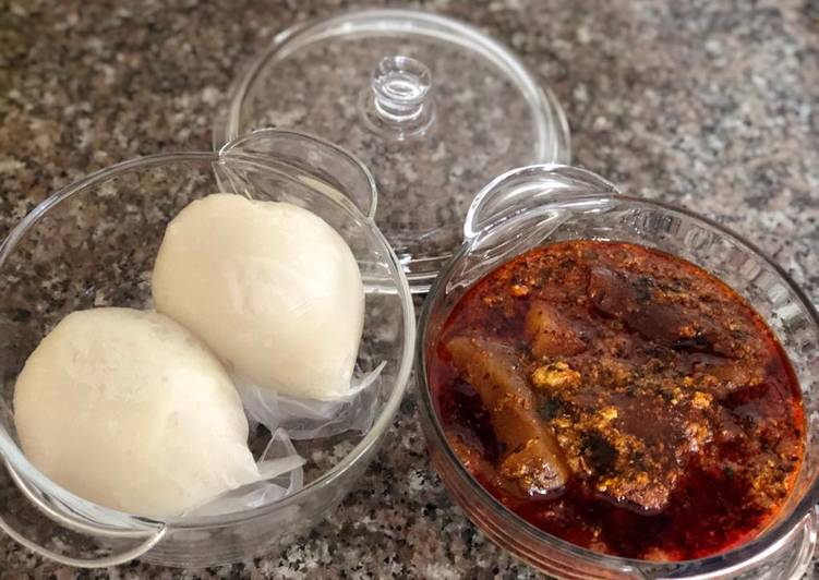 Pounded Yam And Egusi Soup