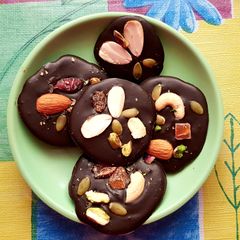 A picture of Chocolate Mendiants.