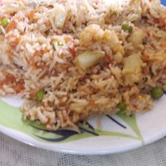 A picture of Vegetable Tehri.