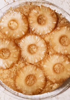 Foto di Torta all'ananas con caramello