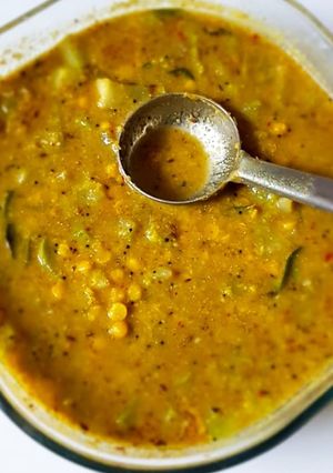 A picture of Chayote Chana dal Pepper Kootu.