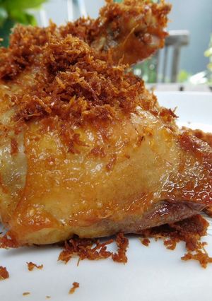 Foto resep Ayam goreng serundeng kelapa