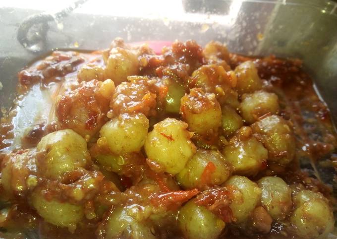 Rambo Bumbu Kacang