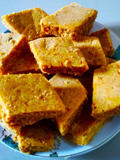 કાટલું (Katlu Recipe In Gujarati) રેસીપી મુખ્ય ફોટો