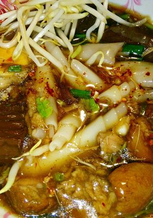 รูปของ ก๋วยจั๊บน้ำข้นขาหมู