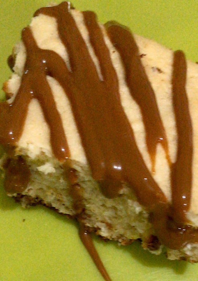 Una foto de Pan de elote con queso crema