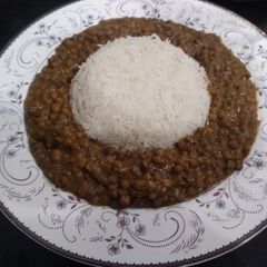 A picture of 3 spices Malka e Masoor & rice.