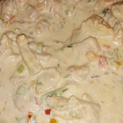 Pechuga de pollo con crema de leche y vegetales Receta de Karen Sori-  Cookpad