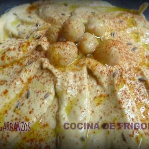 Humus mediterráneo, o paté de garbanzos