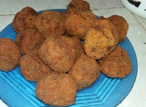 Una foto de Croquetas de carne picada condimentadas