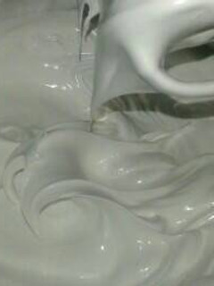 Una foto de Merengue suizo súper fácil