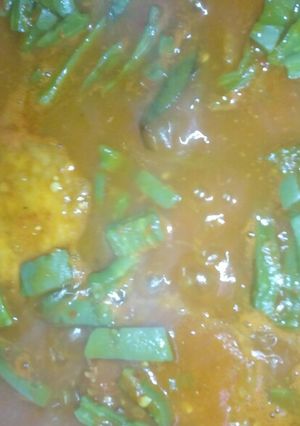 Foto principal de TORTITAS DE POLLO CON NOPALES EN SALSA ROJA A LA MARIO.s