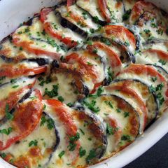 A picture of Tomato & Eggplant Cheese Bake.