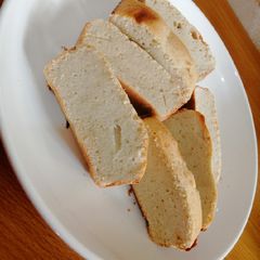 A picture of Sponge Cake.