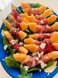 Sárgadinnye prosciutto köntösben