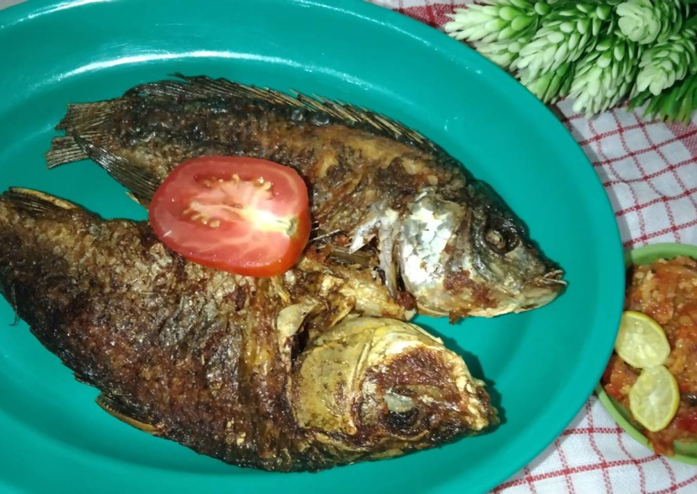 90. Ikan Mujair Goreng kering