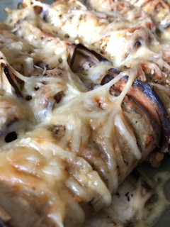 Una foto de Canelones de berenjena con atún y huevo cocido