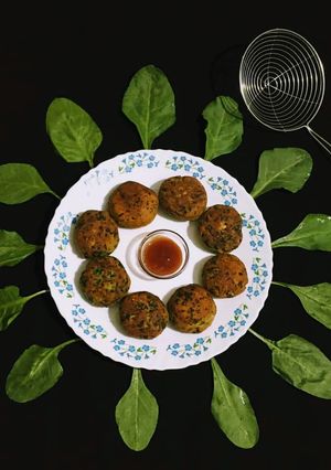 A picture of Spinach Tikki.