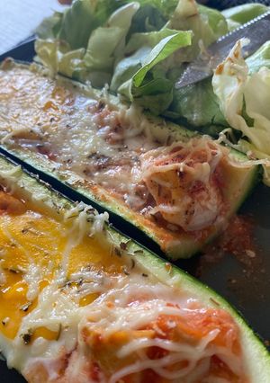 Une photo de Courgette façon pizza