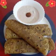 A picture of Thepla from leftover Trevti Dal.