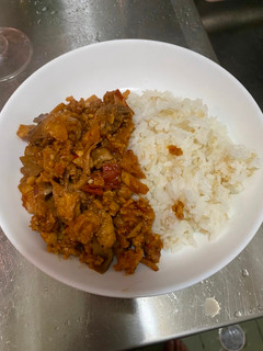 素食泰式打拋豬(酸甜辣香~非常下飯) 的食譜成品照片