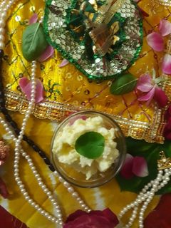 माखन मिश्री रेसिपी मुख्य फोटो