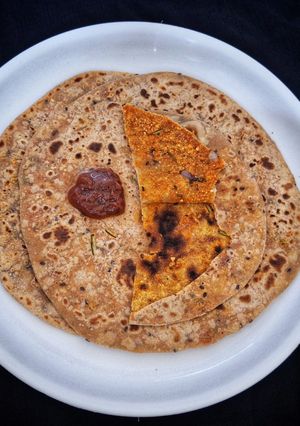 A picture of Sattu Paratha.
